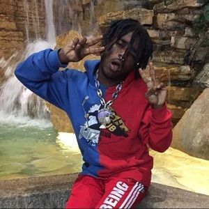 Meet your Posher, Calia